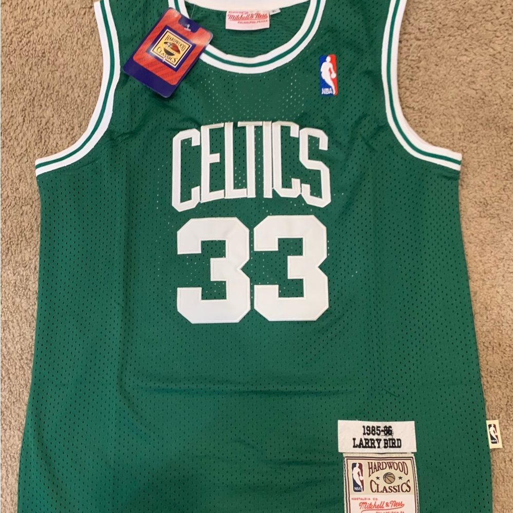 Boston Celtics Jersey (Mitchell & Ness) Brand New!